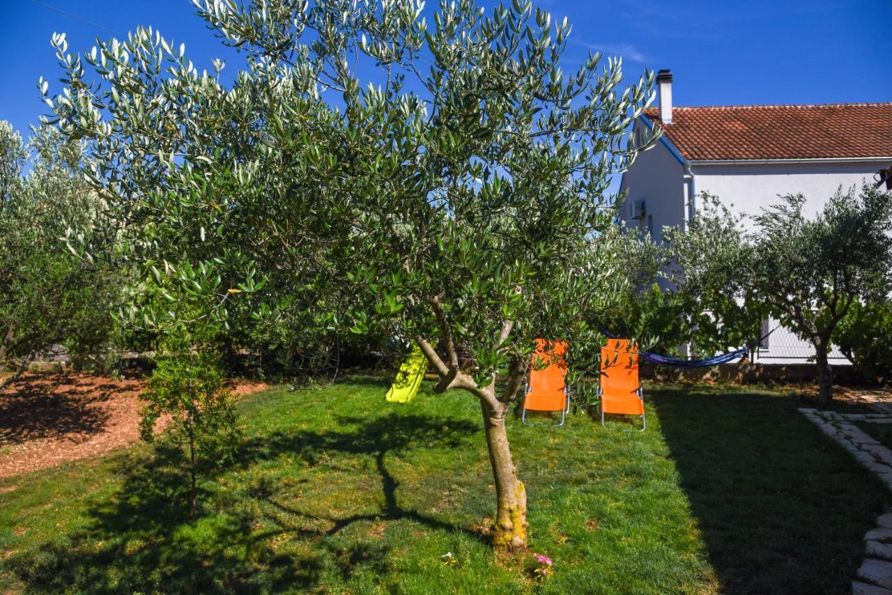 House Matea Villa Bilice Exterior photo