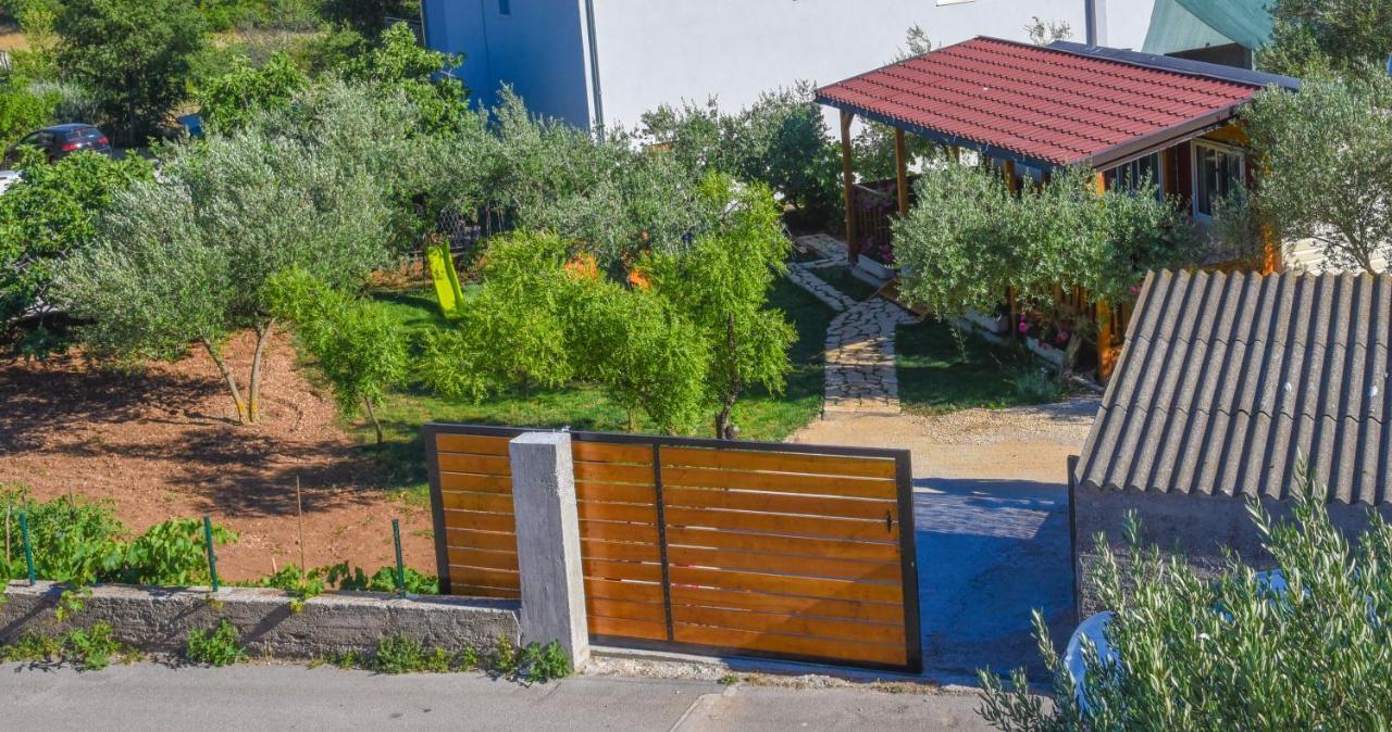 House Matea Villa Bilice Exterior photo